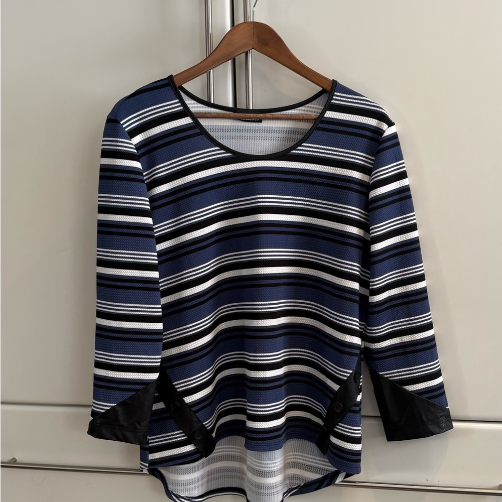 Initiatives Navy and White Striped 3/4 Sleeve Top Woman's Size XL MADE IN CANADA